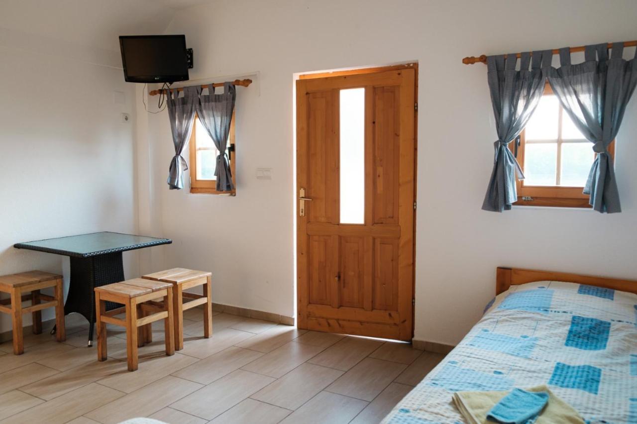 Laguna Club Lake Resort Donji Zabar Εξωτερικό φωτογραφία